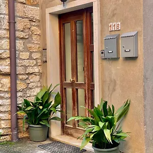 https://appartamento-ivy.hotelinveneto.com